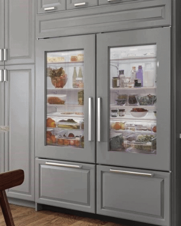 sub-zero-vs-regular-refrigerator